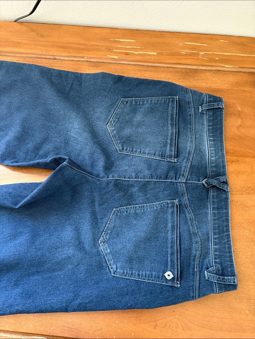 Democracy AbSolution Capri Jeans Size 10 - Picture 11 of 14